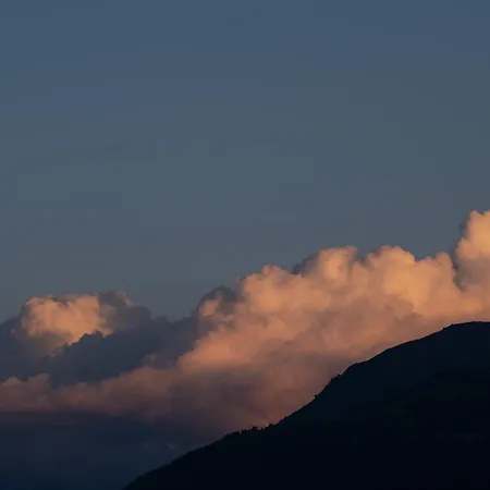 Appartement Spacieux De 4,5 Pieces Avec Vue Sur Les Alpes